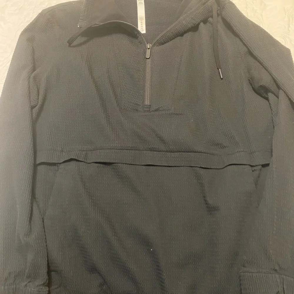 Lululemon Athletica /Peloton Black Anorak Pullover - Picture 8 of 8